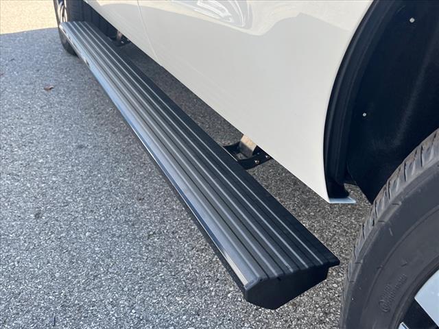 new 2025 Ford Expedition car, priced at $82,505