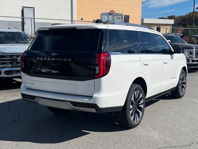 new 2025 Ford Expedition car, priced at $82,505