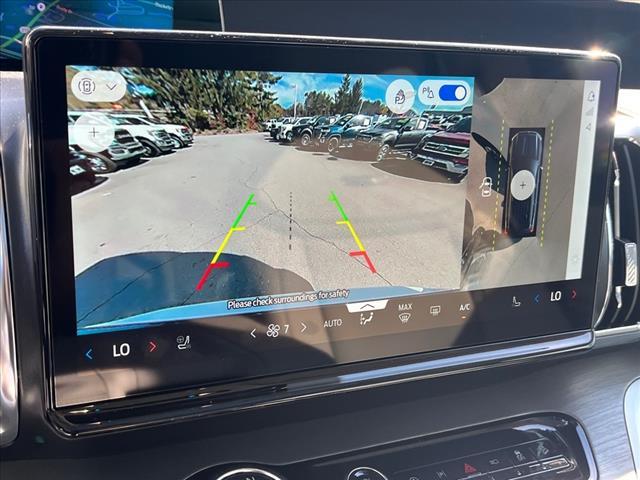 new 2025 Ford Expedition car, priced at $82,505