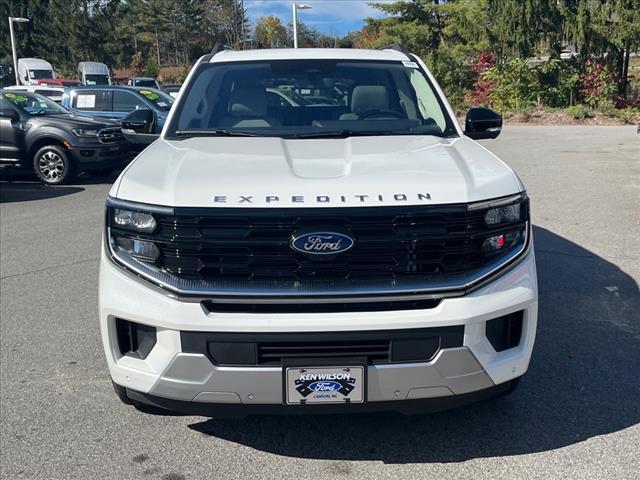 new 2025 Ford Expedition car, priced at $82,505