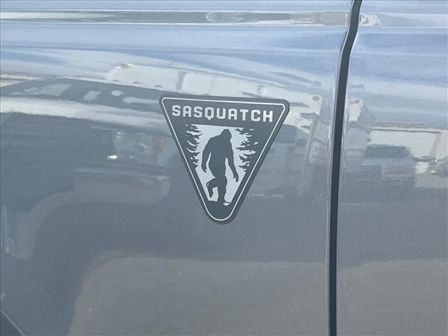 new 2025 Ford Bronco car, priced at $50,410