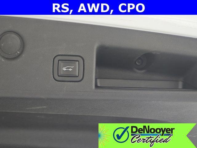 used 2022 Chevrolet Equinox car, priced at $23,621