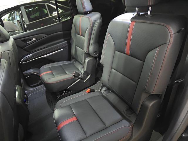 used 2024 Chevrolet Traverse car, priced at $49,806
