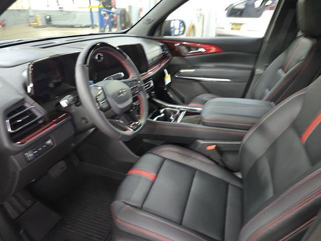 new 2026 Chevrolet Traverse car, priced at $60,019