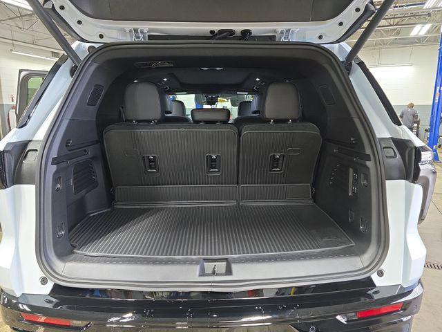 new 2026 Chevrolet Traverse car, priced at $61,509