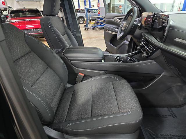 new 2026 Chevrolet Traverse car, priced at $44,845