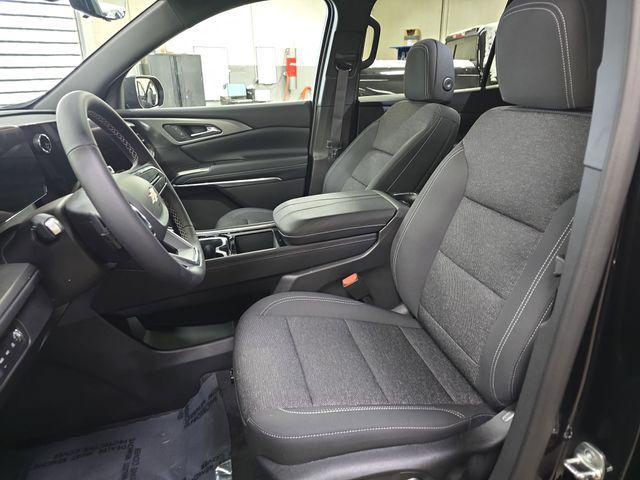 new 2026 Chevrolet Traverse car, priced at $44,845