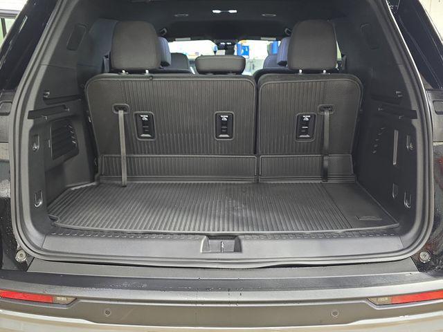 new 2026 Chevrolet Traverse car, priced at $44,845