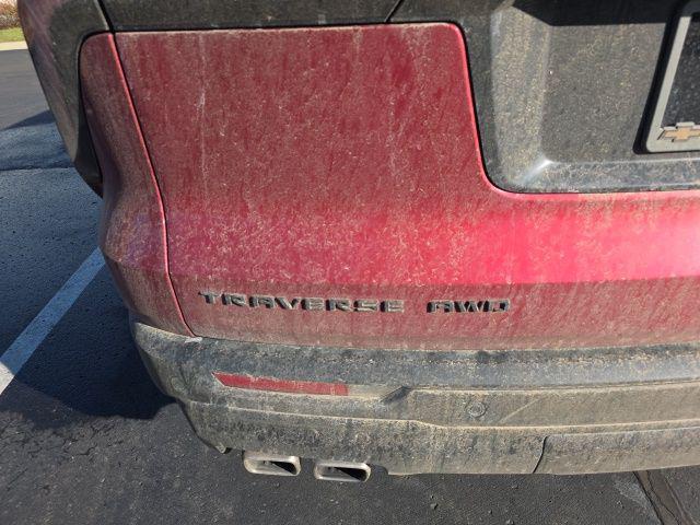 used 2024 Chevrolet Traverse car, priced at $40,599