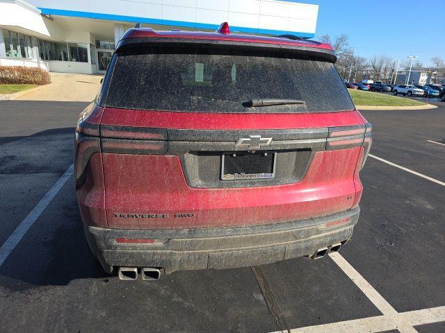used 2024 Chevrolet Traverse car, priced at $40,599