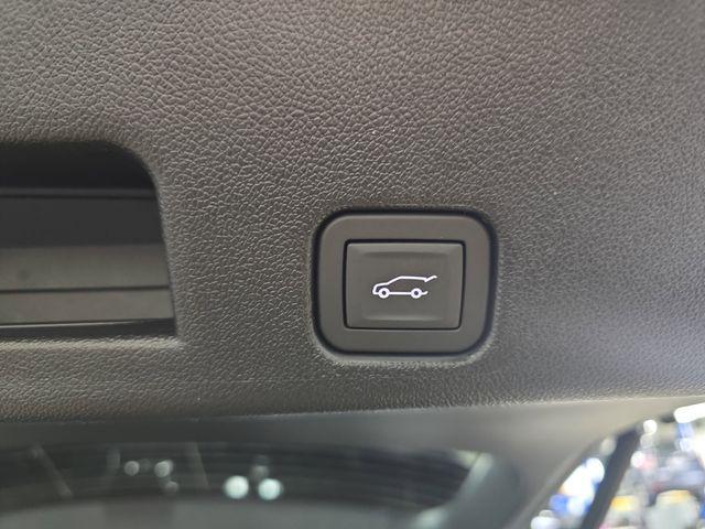 new 2026 Chevrolet Traverse car, priced at $56,779