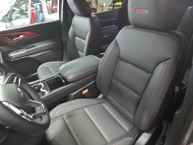 new 2026 Chevrolet Traverse car, priced at $56,779