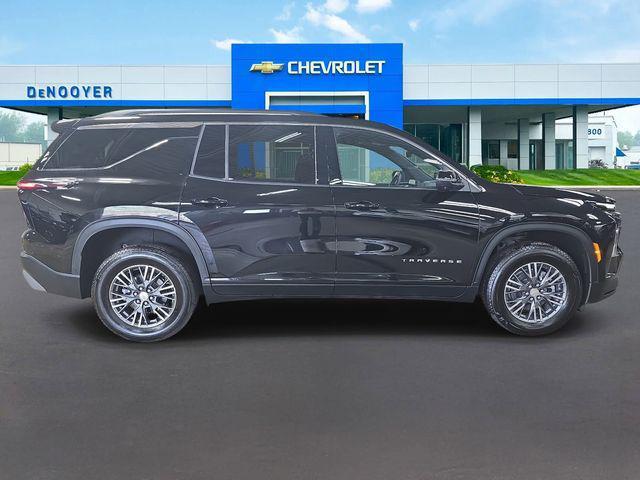new 2026 Chevrolet Traverse car, priced at $42,255