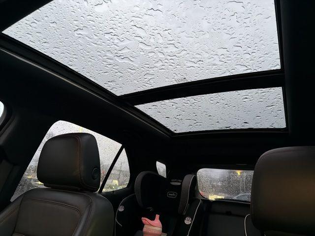 used 2023 Chevrolet Equinox car, priced at $25,209