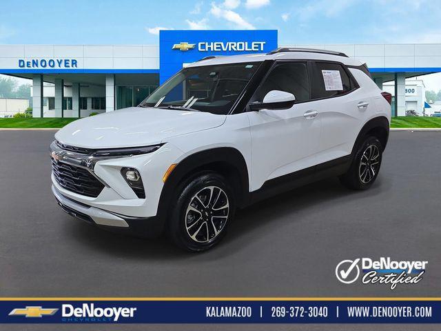 used 2025 Chevrolet TrailBlazer car, priced at $25,472