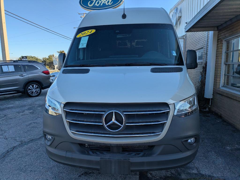 used 2024 Mercedes-Benz Sprinter 3500 car, priced at $41,884