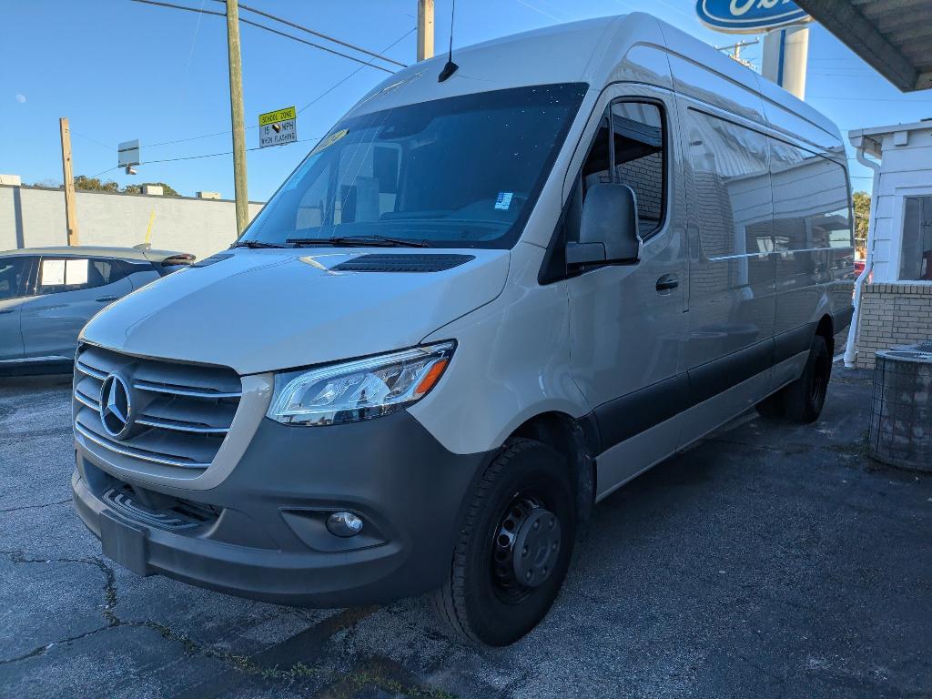 used 2024 Mercedes-Benz Sprinter 3500 car, priced at $41,884