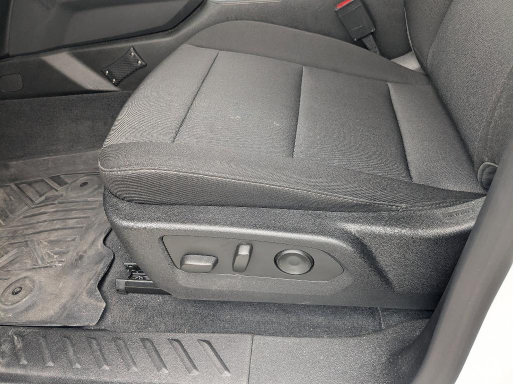 used 2023 Chevrolet Colorado car, priced at $35,984
