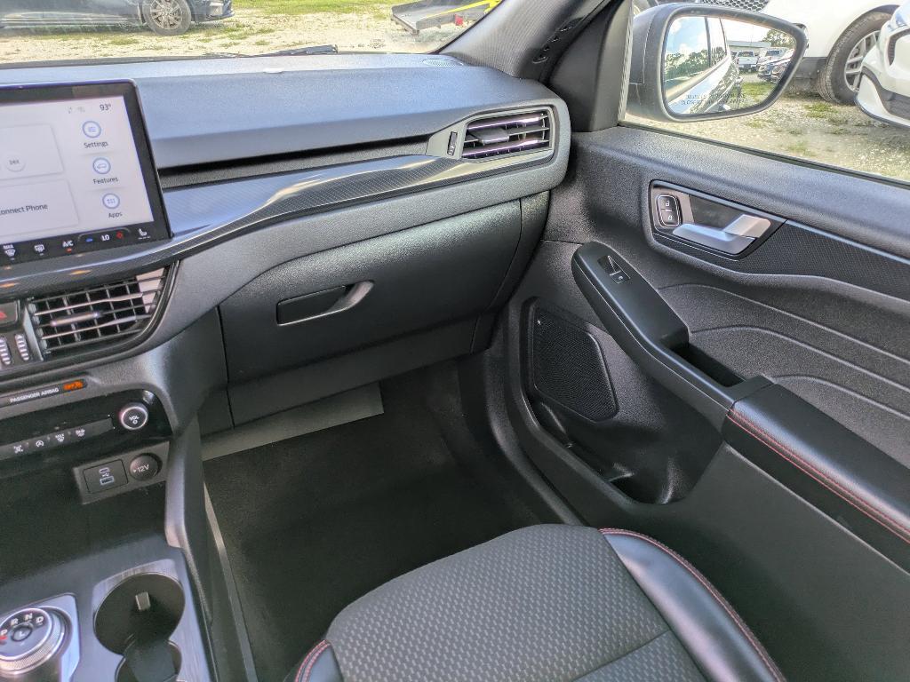 used 2023 Ford Escape car, priced at $22,184