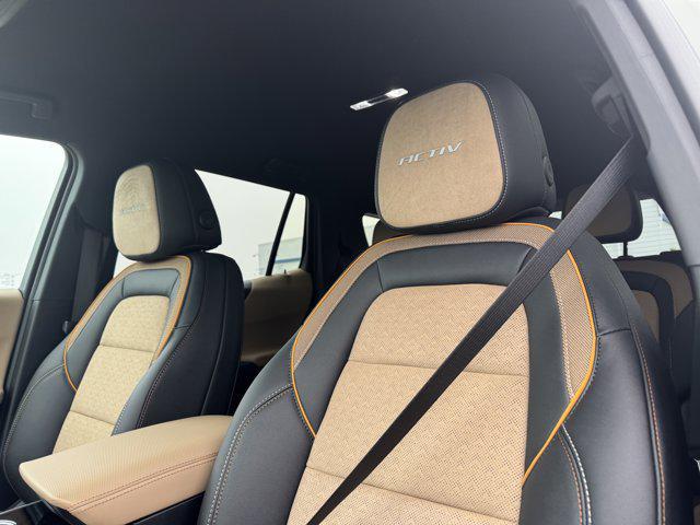 new 2026 Chevrolet Equinox car, priced at $38,670