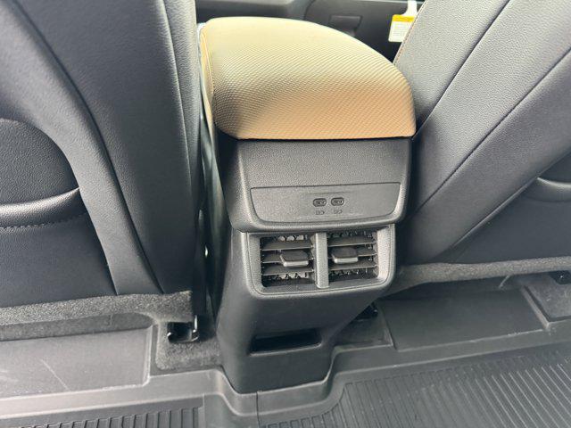 new 2026 Chevrolet Equinox car, priced at $39,660