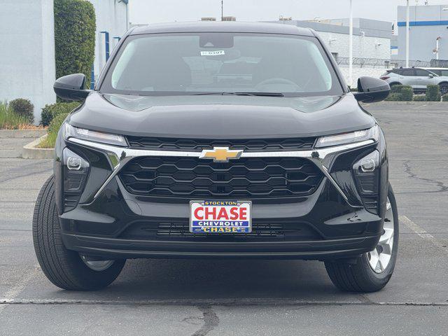 new 2026 Chevrolet Trax car, priced at $25,065