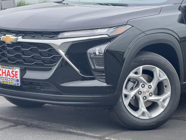 new 2026 Chevrolet Trax car, priced at $25,065