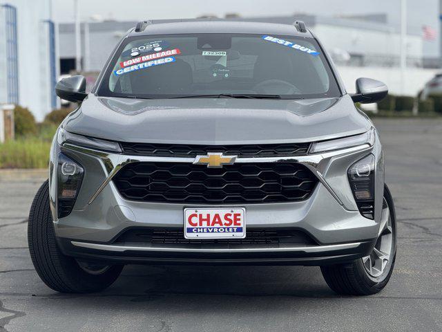 used 2025 Chevrolet Trax car, priced at $23,988