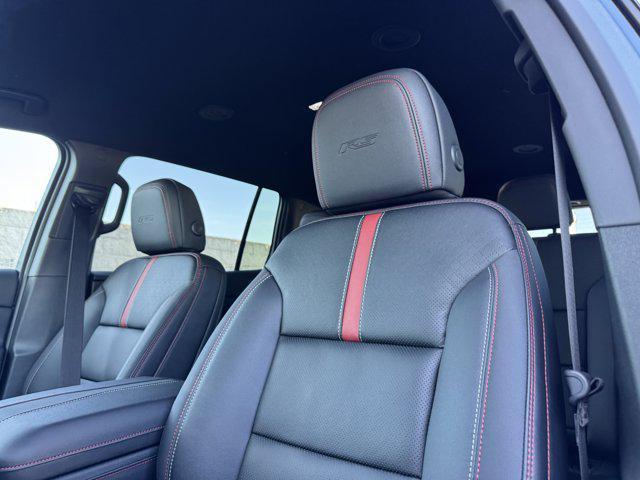 new 2026 Chevrolet Traverse car, priced at $59,990