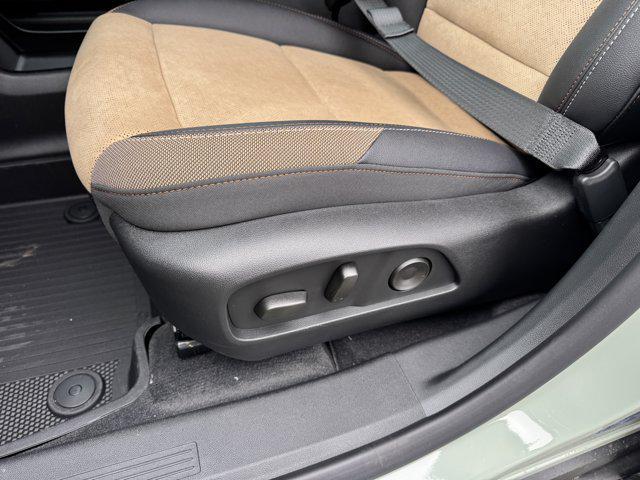 new 2026 Chevrolet Equinox car, priced at $38,670