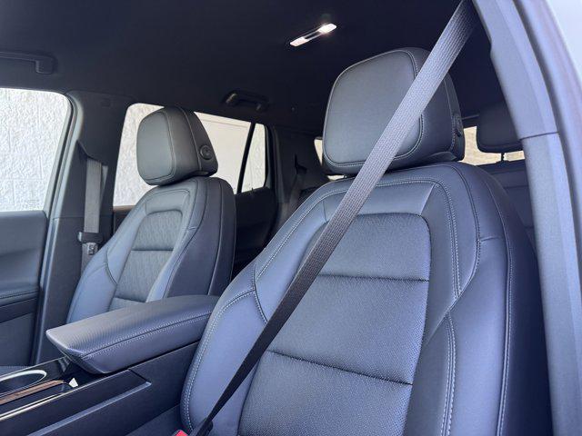 new 2026 Chevrolet Equinox car, priced at $35,935