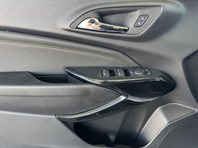 new 2025 Chevrolet Trax car, priced at $25,795