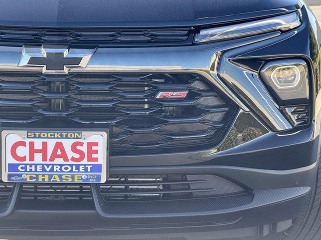 new 2025 Chevrolet TrailBlazer car, priced at $32,050