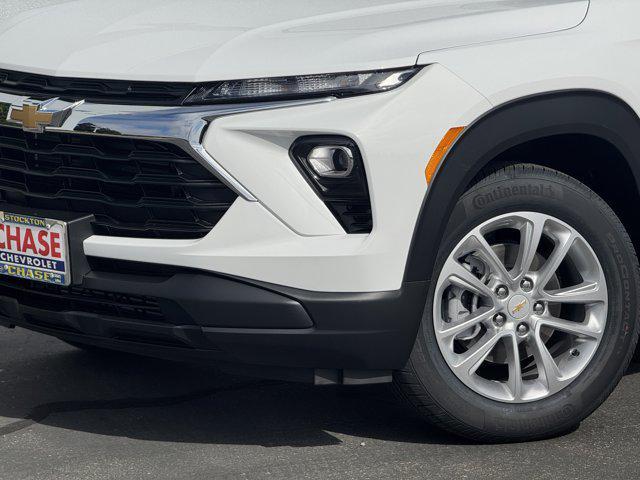 new 2026 Chevrolet TrailBlazer car, priced at $27,035