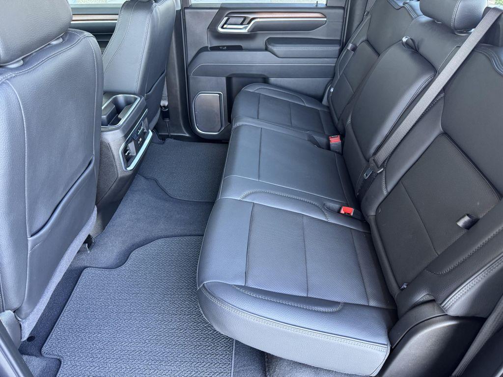 used 2025 GMC Sierra 2500 car, priced at $75,073