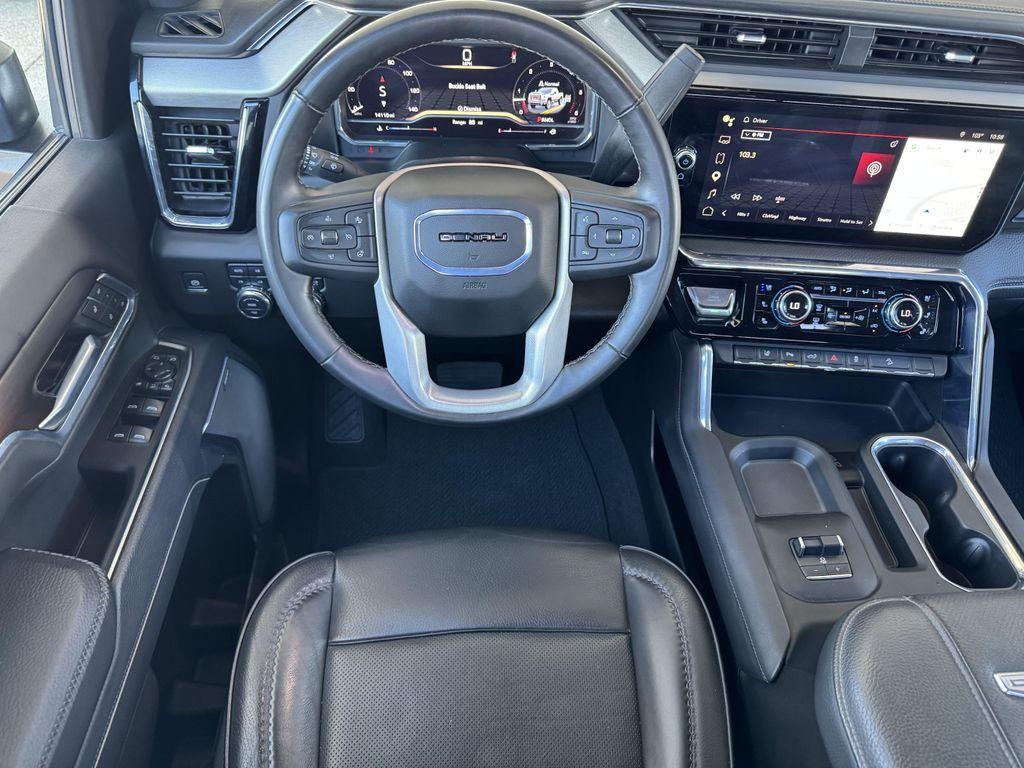 used 2025 GMC Sierra 2500 car, priced at $75,073