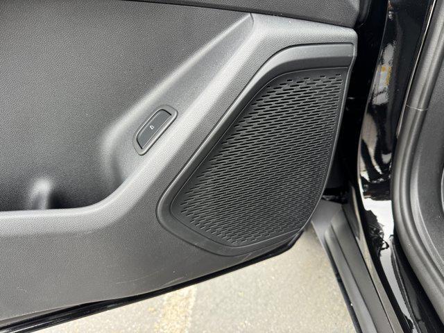 new 2026 Chevrolet Traverse car, priced at $46,065