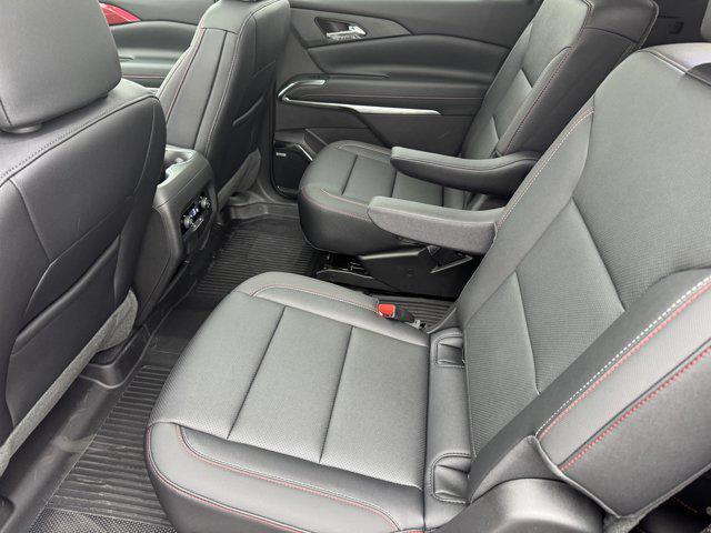 new 2026 Chevrolet Traverse car, priced at $58,375