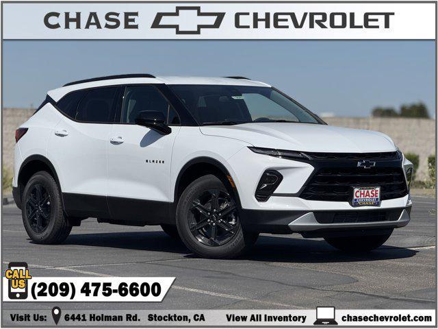 new 2025 Chevrolet Blazer car, priced at $38,515