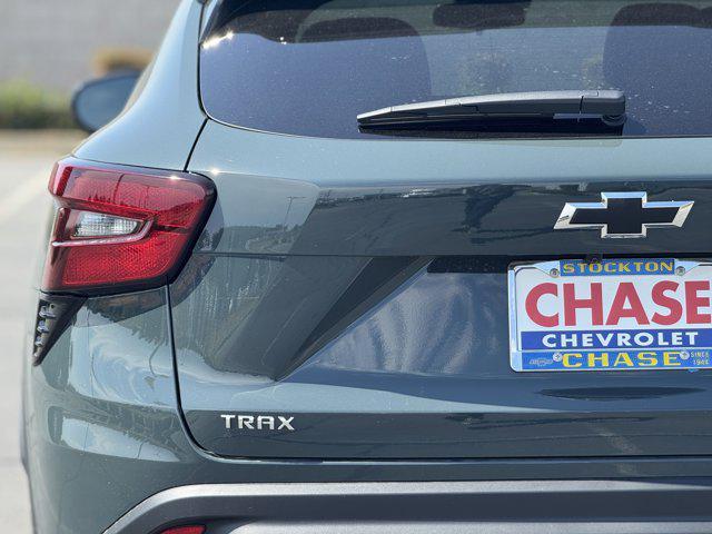 new 2025 Chevrolet Trax car, priced at $25,795