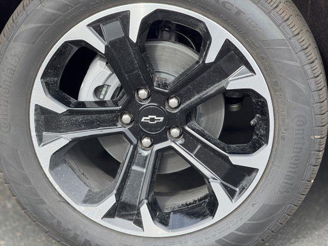 new 2026 Chevrolet Equinox car, priced at $36,900