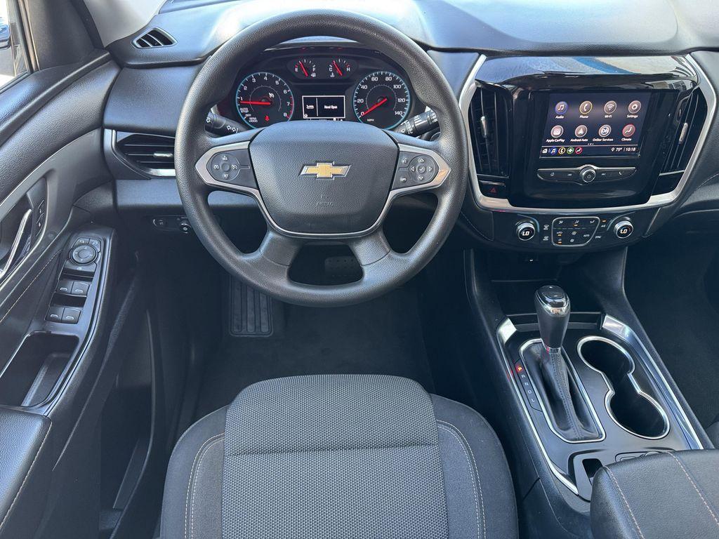 used 2020 Chevrolet Traverse car, priced at $24,073