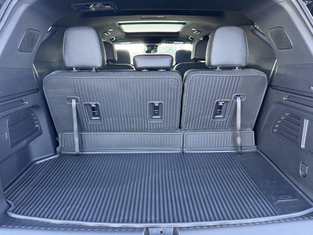 new 2026 Chevrolet Traverse car, priced at $60,450