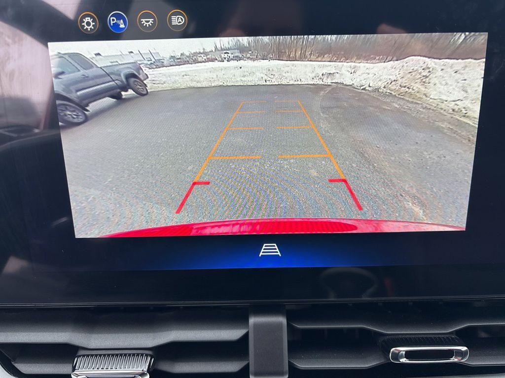 new 2026 Chevrolet Equinox car, priced at $30,597