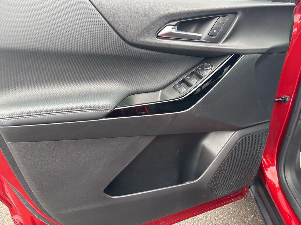 new 2026 Chevrolet Equinox car, priced at $30,597