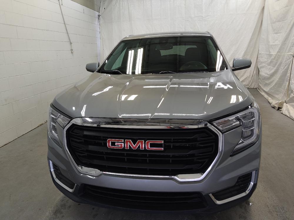 used 2024 GMC Terrain car, priced at $22,995