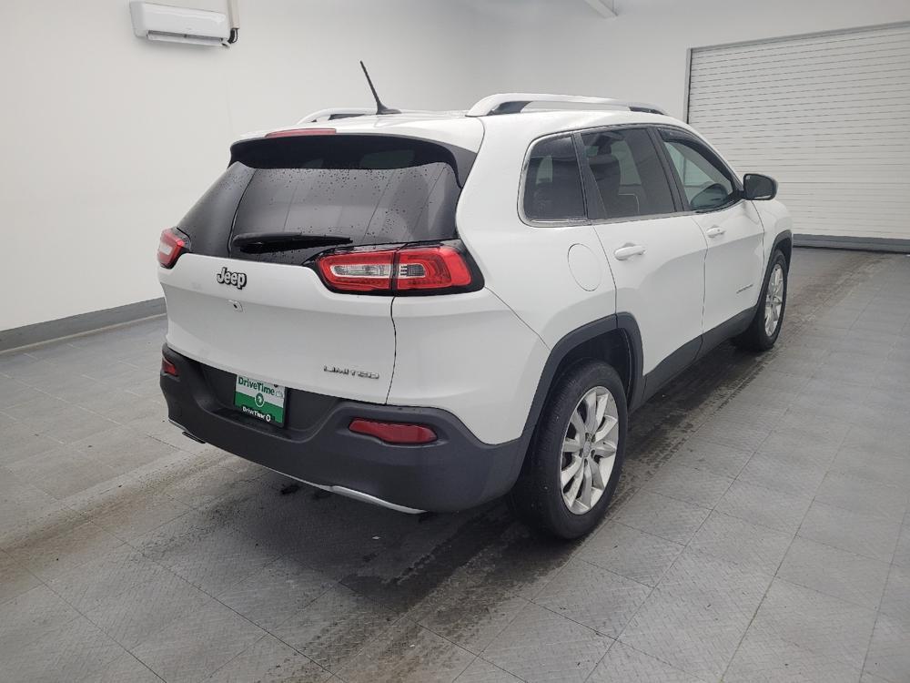 used 2015 Jeep Cherokee car, priced at $13,495