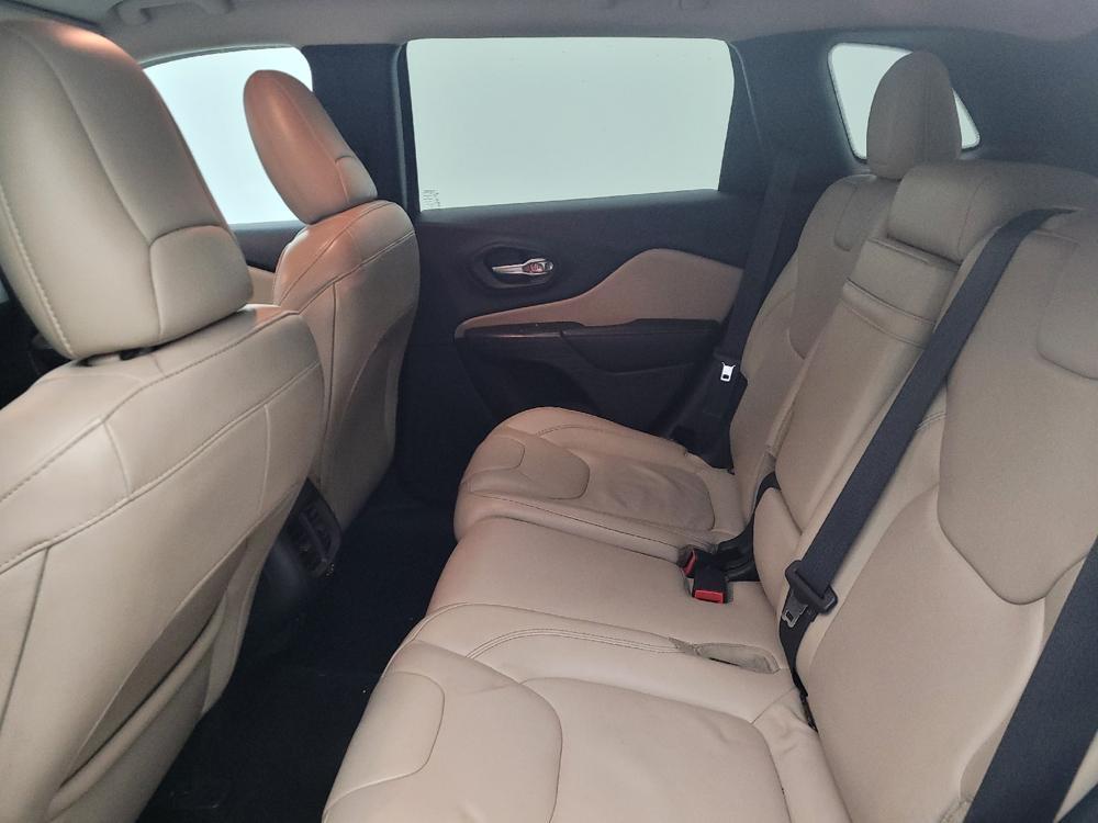 used 2015 Jeep Cherokee car, priced at $13,495