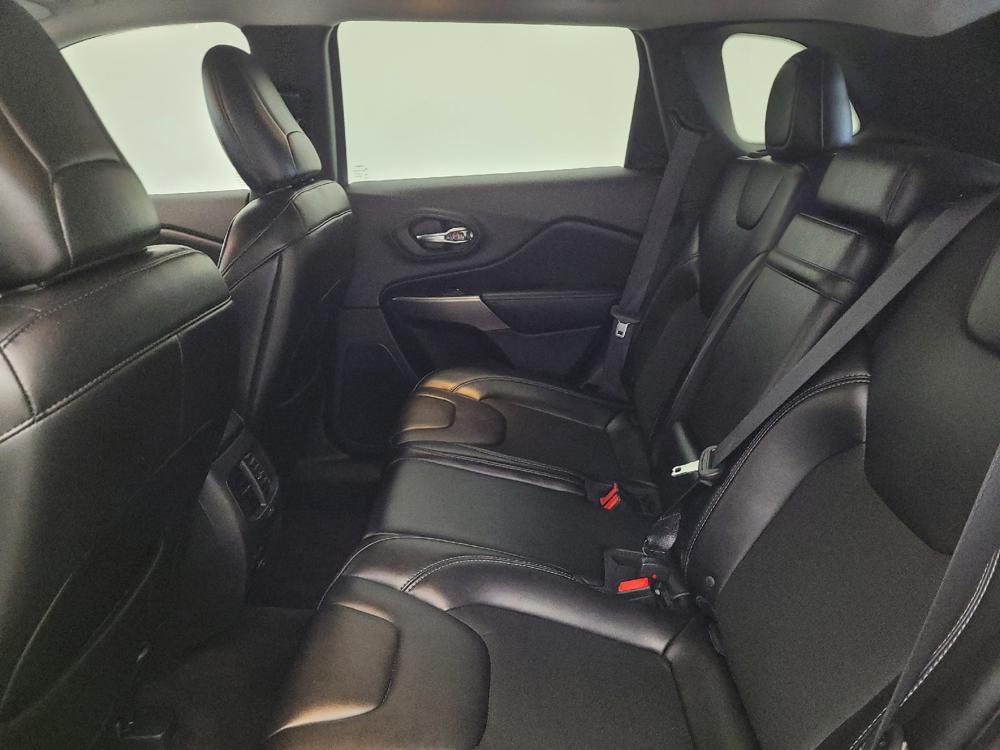 used 2019 Jeep Cherokee car, priced at $20,295