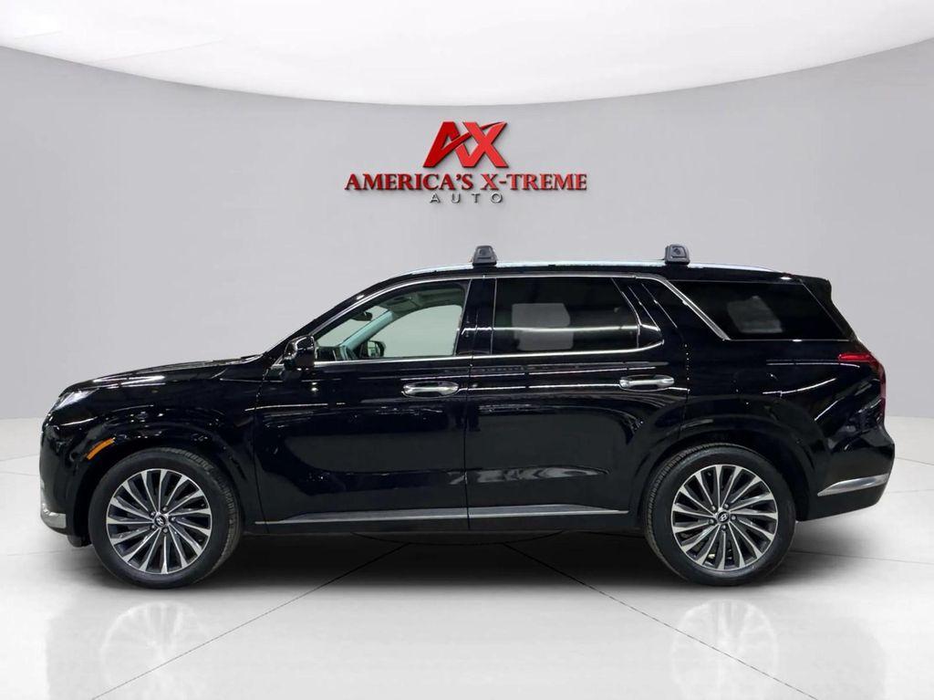 used 2024 Hyundai Palisade car, priced at $37,124